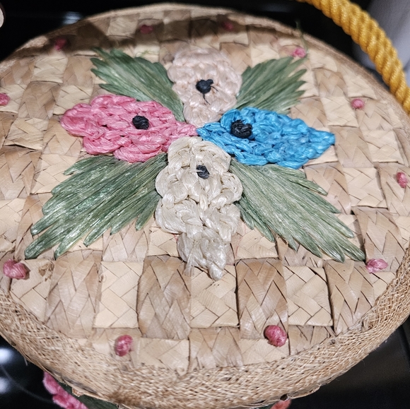 *HP* Vintage 70'S Handcrafted Basket/Bucket Purse With Raffia Embroidery Detail - Picture 5 of 14